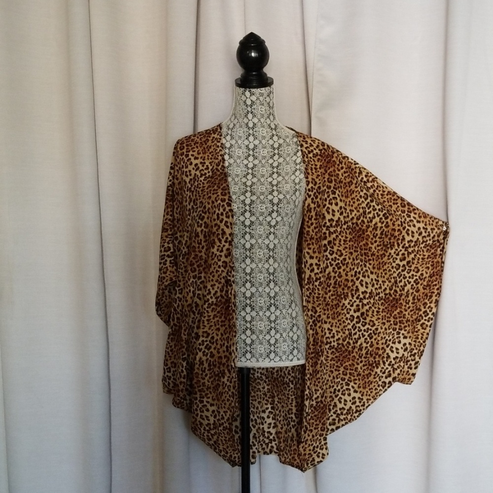 Cheetah Cover-up/Kimono